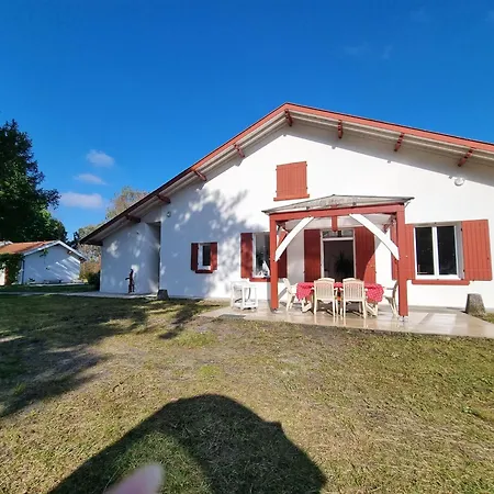 Airial Landais Renove בית נופש *